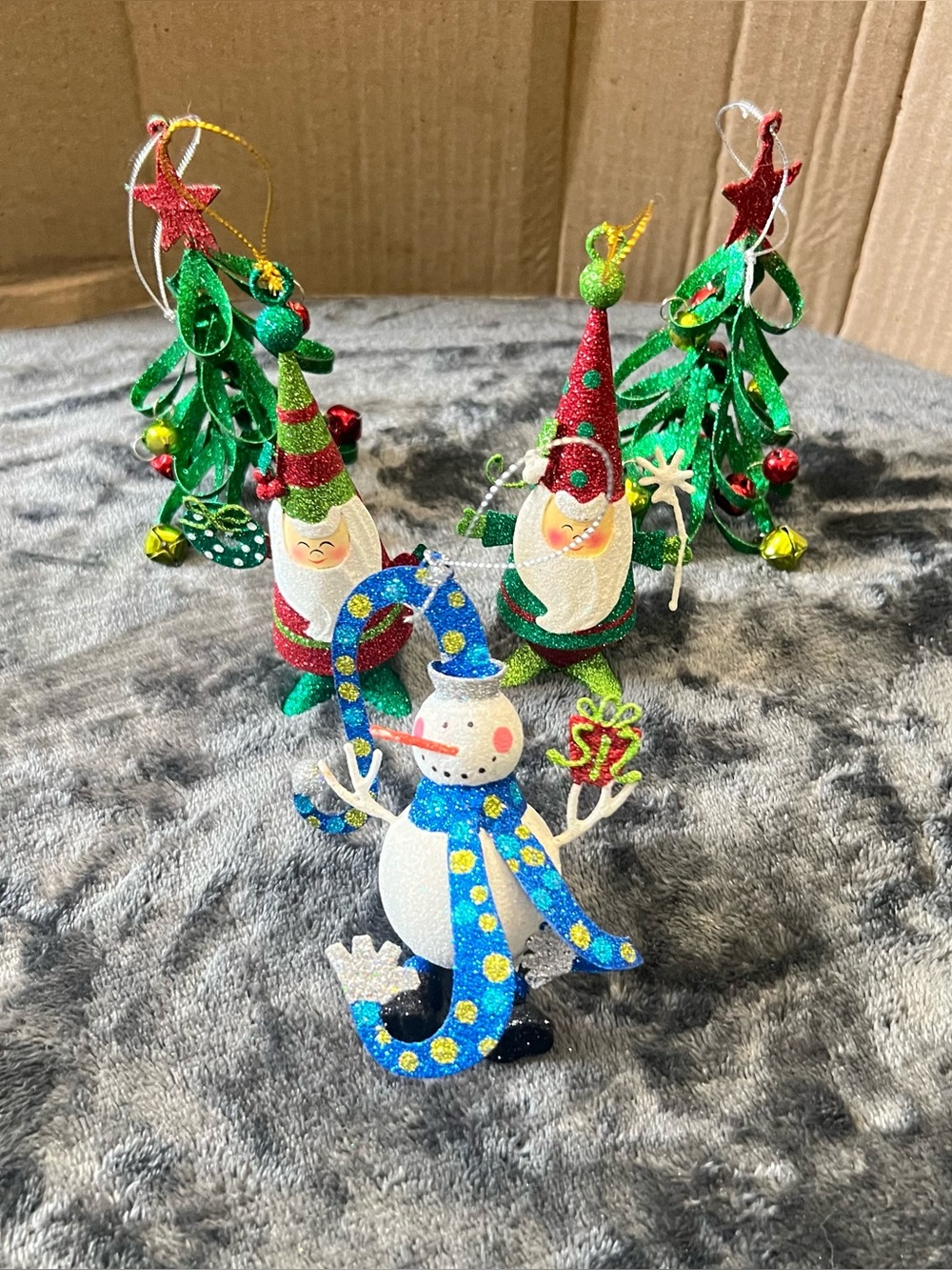 Bundle of Glitter Ornaments: 5 Total